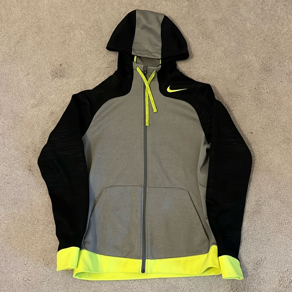 Nike Therma fit hoodie